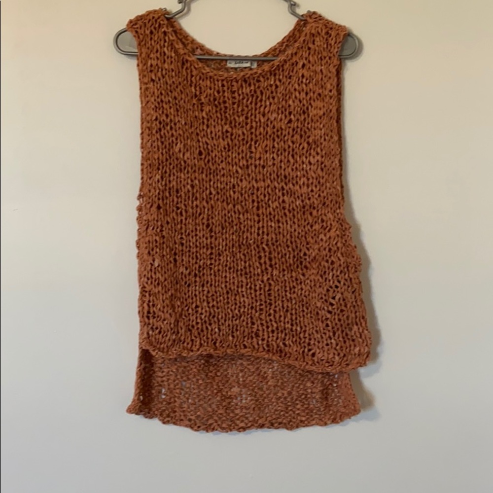 Knitted Sleeveless top